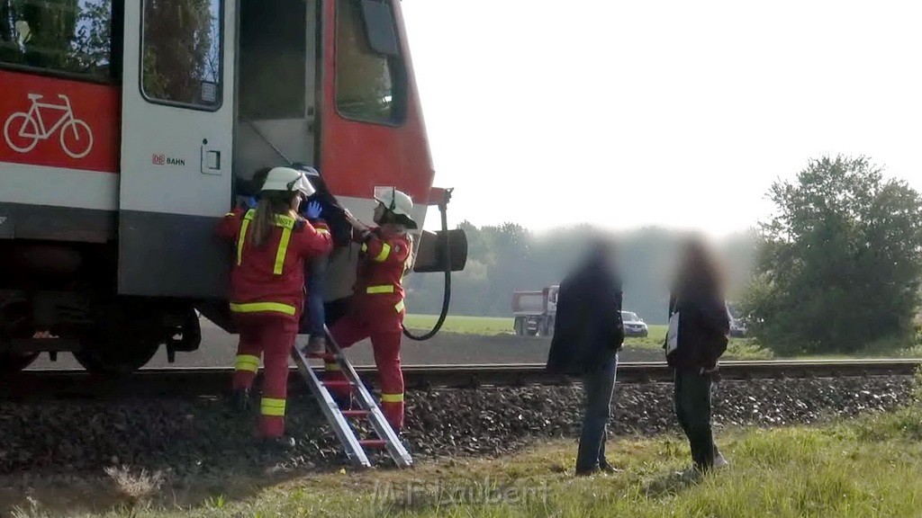 Schwerer VU LKW Zug Bergheim Kenten Koelnerstr P018.jpg